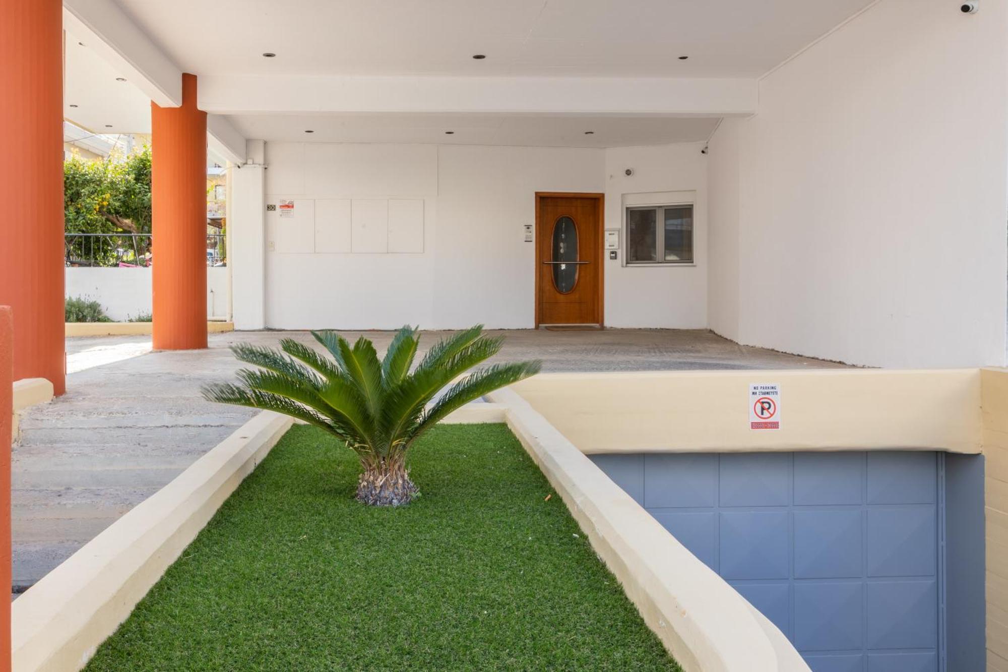 Garden Luxury Apartment 이라클리온 외부 사진