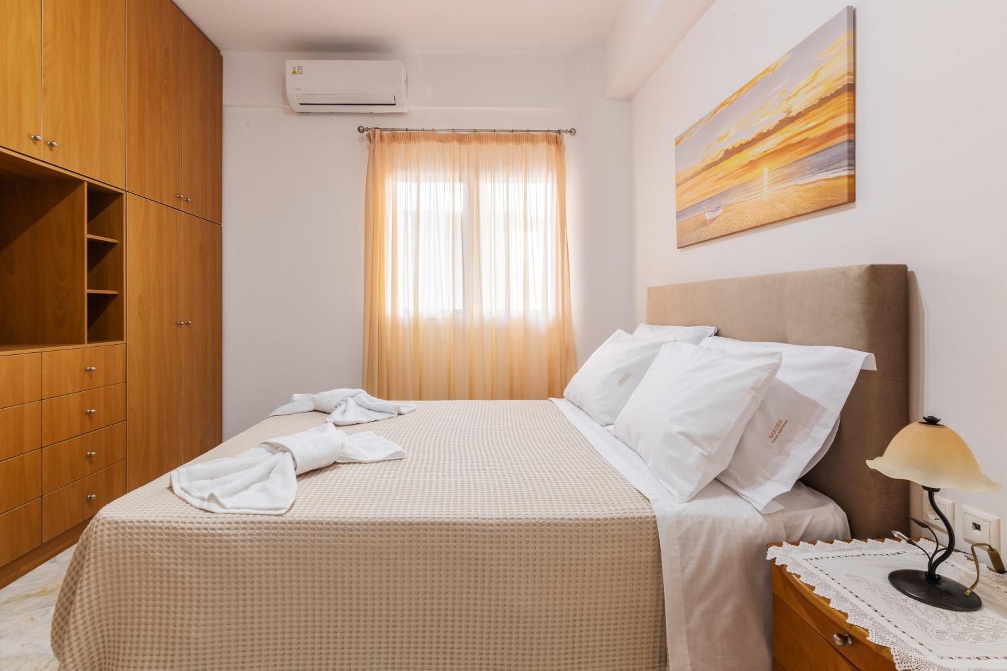 Garden Luxury Apartment 이라클리온 외부 사진